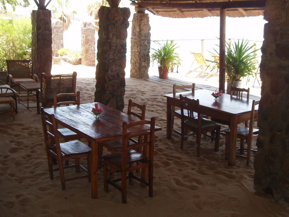Nkhudzi Beach Lodge Nkudzi Εξωτερικό φωτογραφία