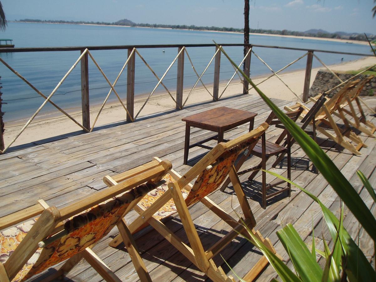 Nkhudzi Beach Lodge Nkudzi Εξωτερικό φωτογραφία