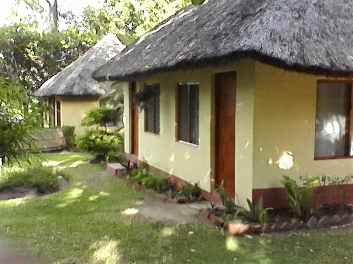 Nkhudzi Beach Lodge Nkudzi Εξωτερικό φωτογραφία