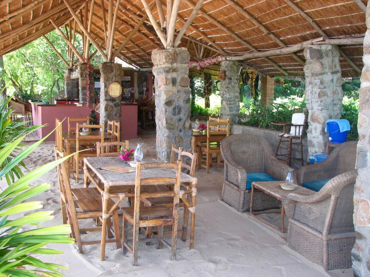 Nkhudzi Beach Lodge Nkudzi Εξωτερικό φωτογραφία